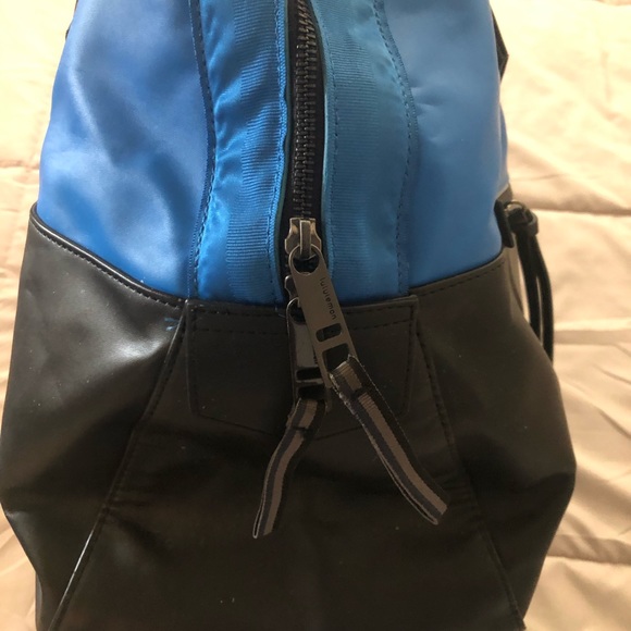 Lululemon bag - Picture 5 of 12